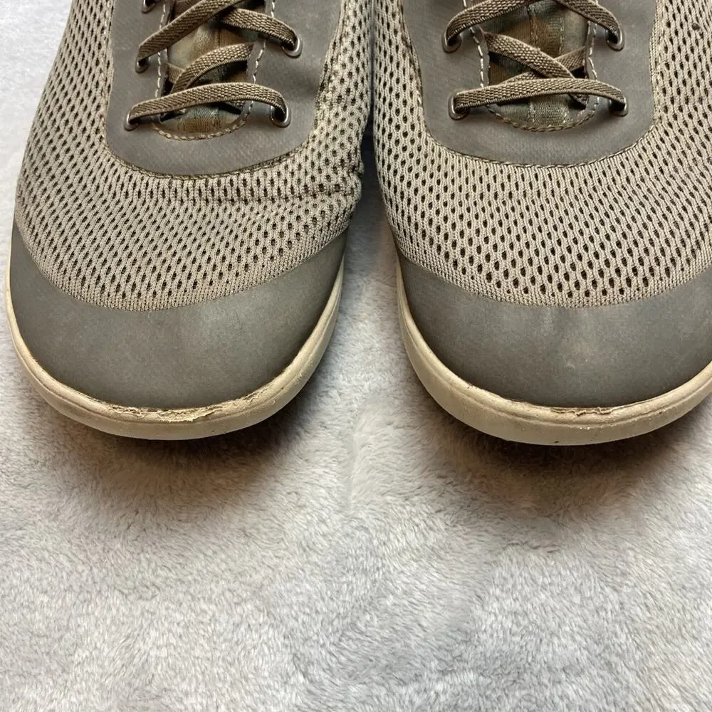 OluKai Mens Moku Pae Boat Shoes Size 10.5 Khaki Gray Mesh Slip On Beach Comfort